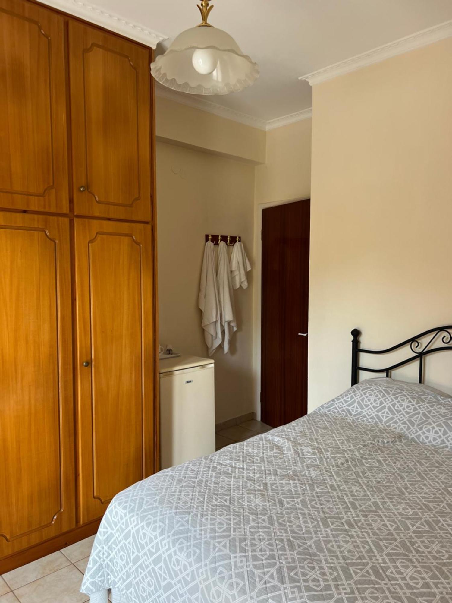 Nisaki Mathraki B&B Δωμάτιο φωτογραφία